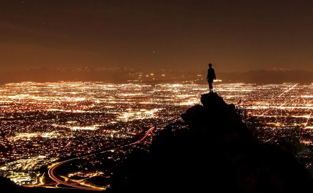 Crystals for New Beginnings: Harnessing Energy for a Fresh Start